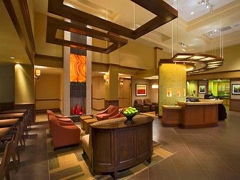 Comfort Suites Milwaukee West Zewnętrze zdjęcie
